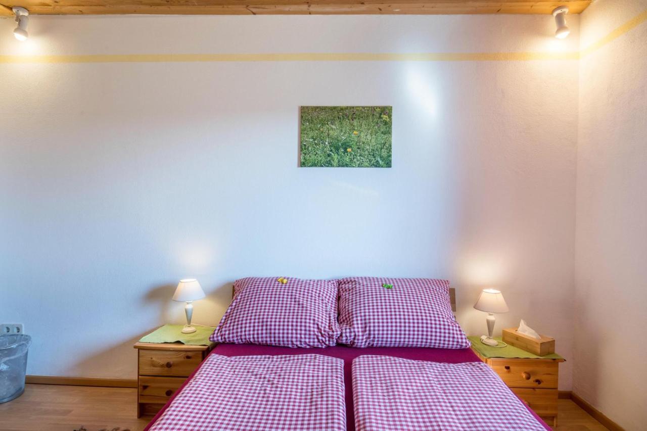 Das Kleine Paradies Purgen Bagian luar foto