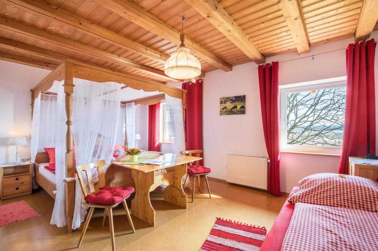 Das Kleine Paradies Purgen Bagian luar foto